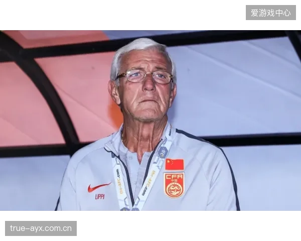 巴黎锋线三叉戟集体哑火，恩里克面对铁桶阵缺乏有效破局手段。